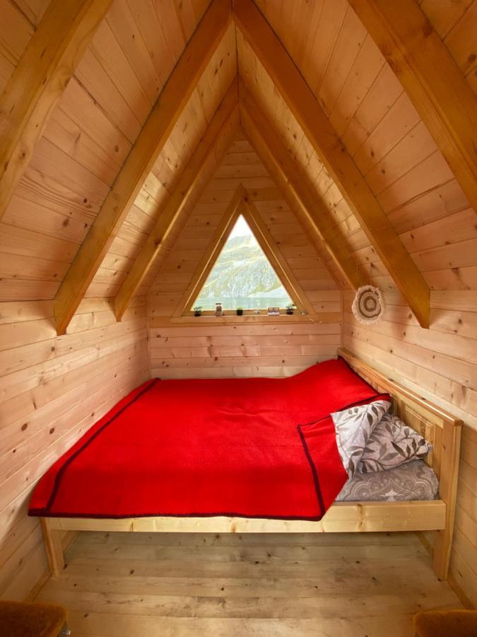 Kapetanovo Jezero Bungalov Bed and Breakfast Ποντγορίτσα Εξωτερικό φωτογραφία